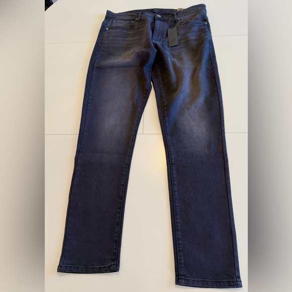 Ed Hardy Black Embroidered Skinny Tapered Jeans 34x30 NWT - Picture 7 of 16